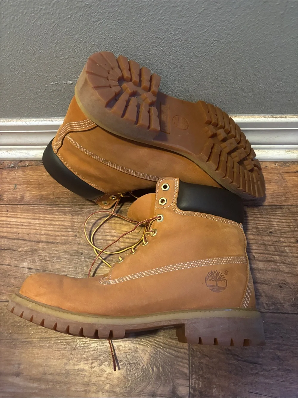 Men's Timberlands Boots in Wheat